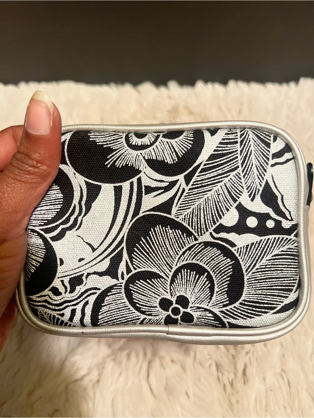 Compact Women's Card & Key Holder Set — Black, Red, White, Gray